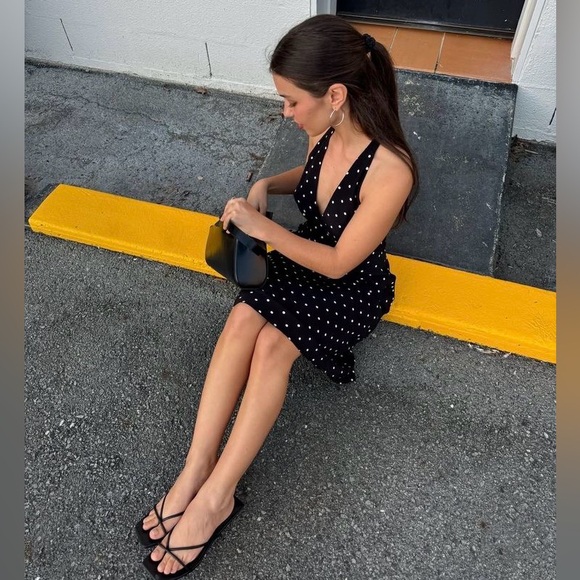 Maurice’s Black Minimalistic Sandal Heel 6.5 - Picture 11 of 16